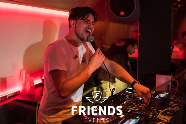 © Friends Events